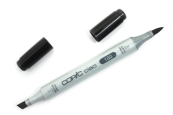 El Copic ciao tiene dos puntas: una biselada y otra de pincel duro 2
